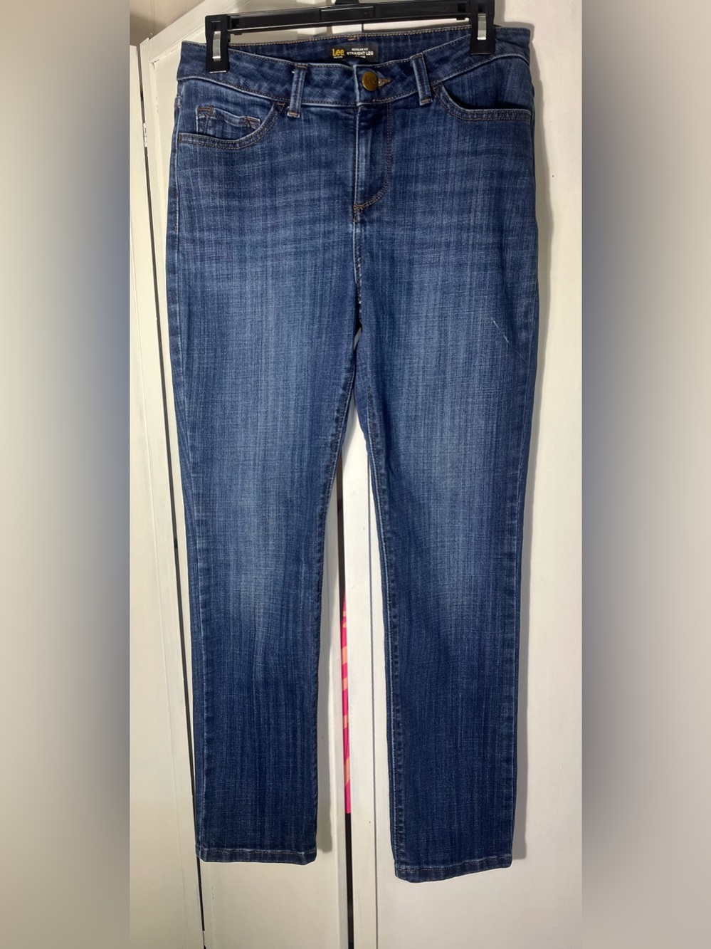 Lee Petite Wo Sz 28x28 Regular Fit Straight Leg Mid Rise Secretly Shapes Jeans
